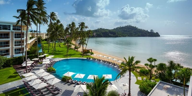 Phuket hotel by the sea